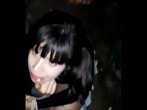 ❤️ Op der Strooss geschwollen Penis am Austausch fir Séissegkeeten Sluts op Porno lb.pornxlxx.ru ☑